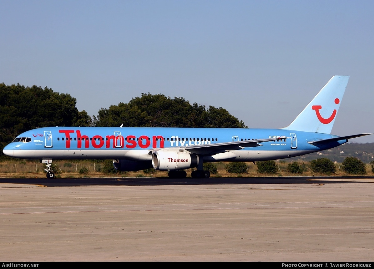 Aircraft Photo of G-BYAP | Boeing 757-204 | Thomsonfly | AirHistory.net #639077
