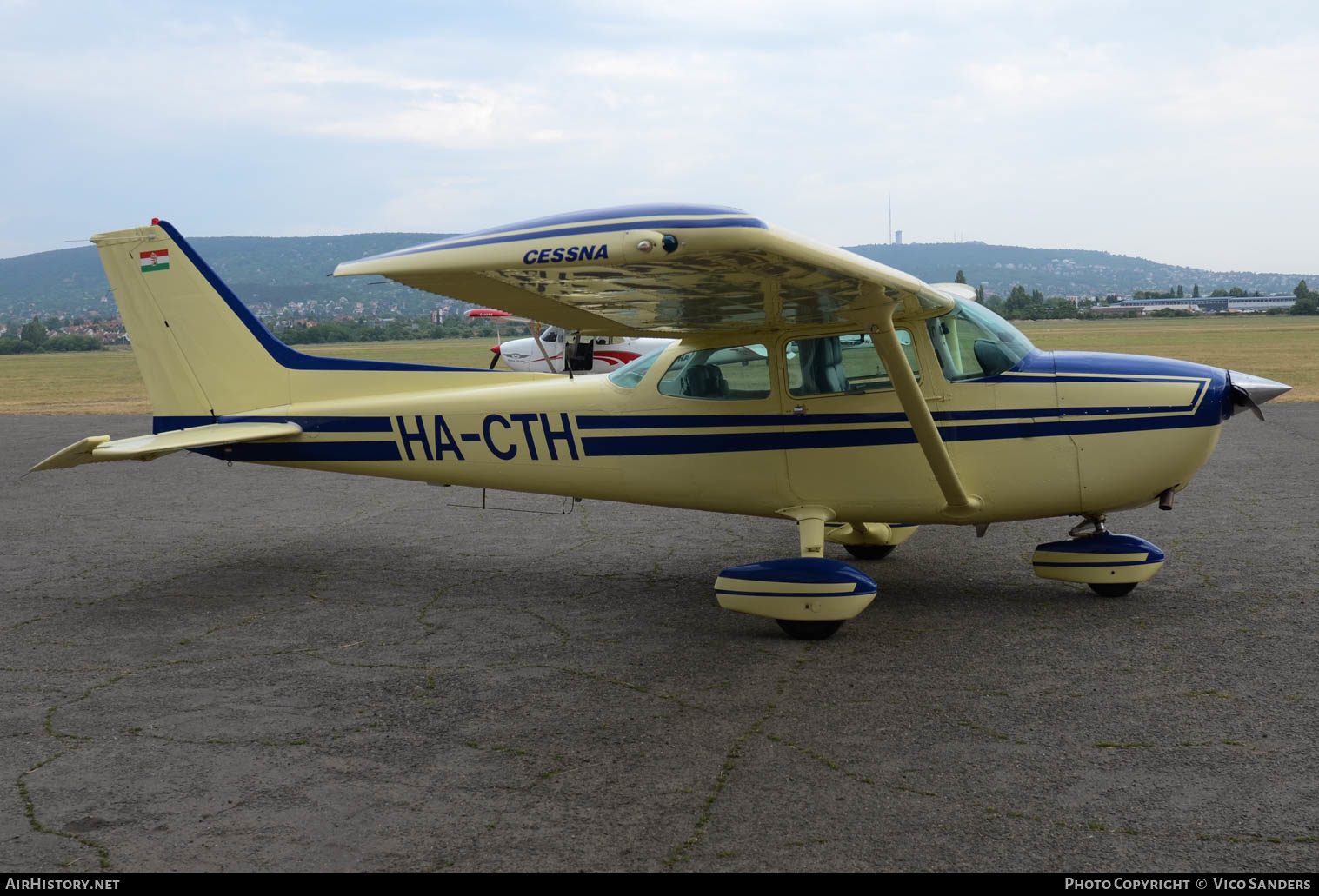 Aircraft Photo of HA-CTH | Cessna 172P Skyhawk | AirHistory.net #639101