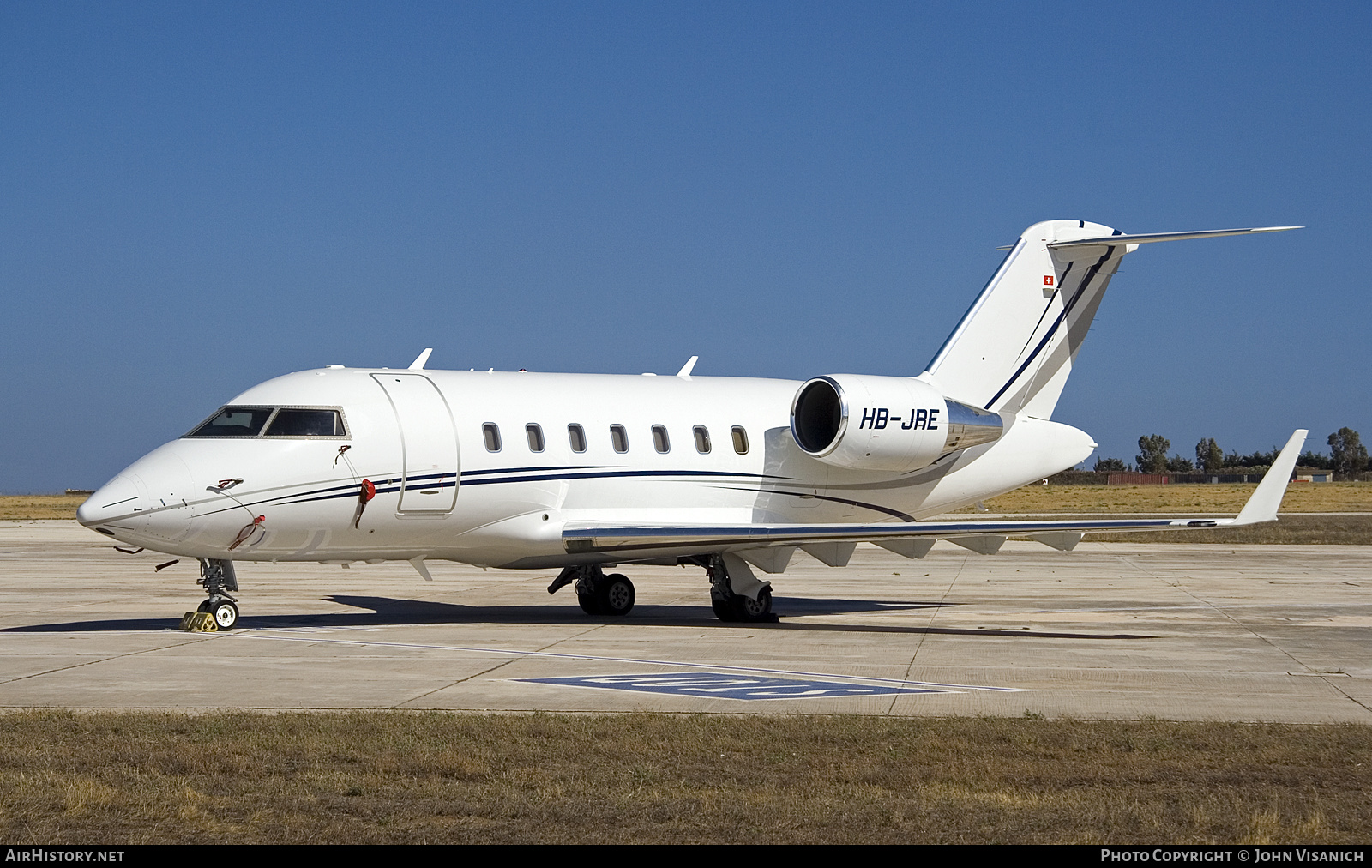 Aircraft Photo of HB-JRE | Bombardier Challenger 605 (CL-600-2B16) | AirHistory.net #639134