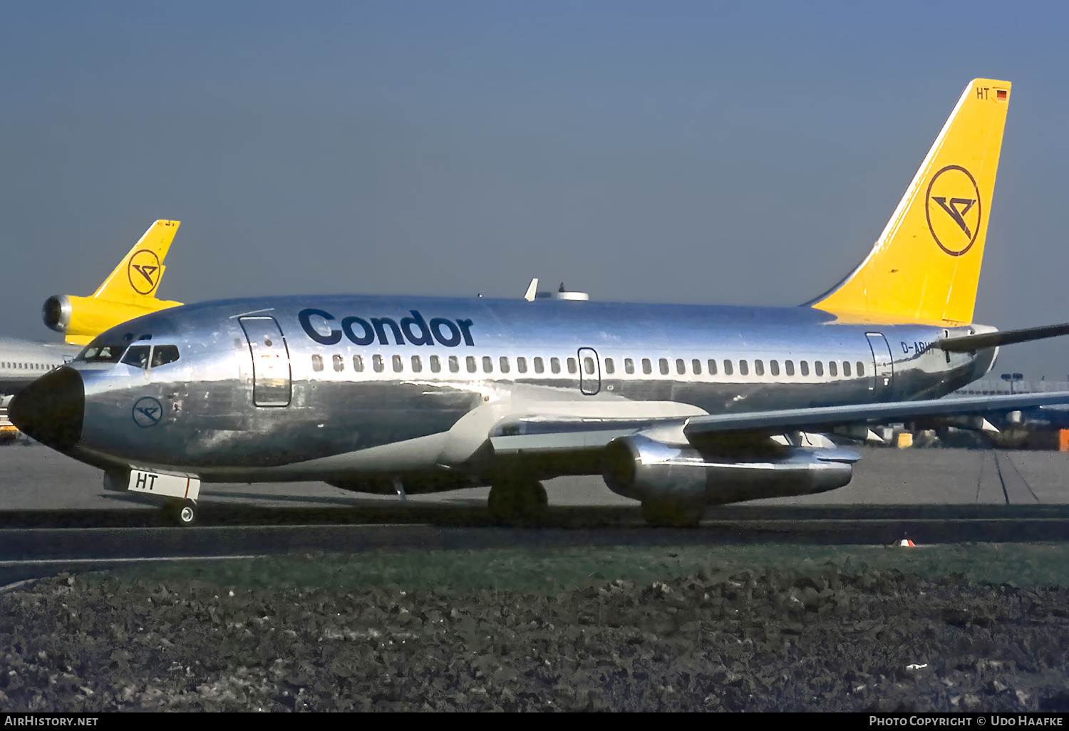 Aircraft Photo of D-ABHT | Boeing 737-230/Adv | Condor Flugdienst | AirHistory.net #639142