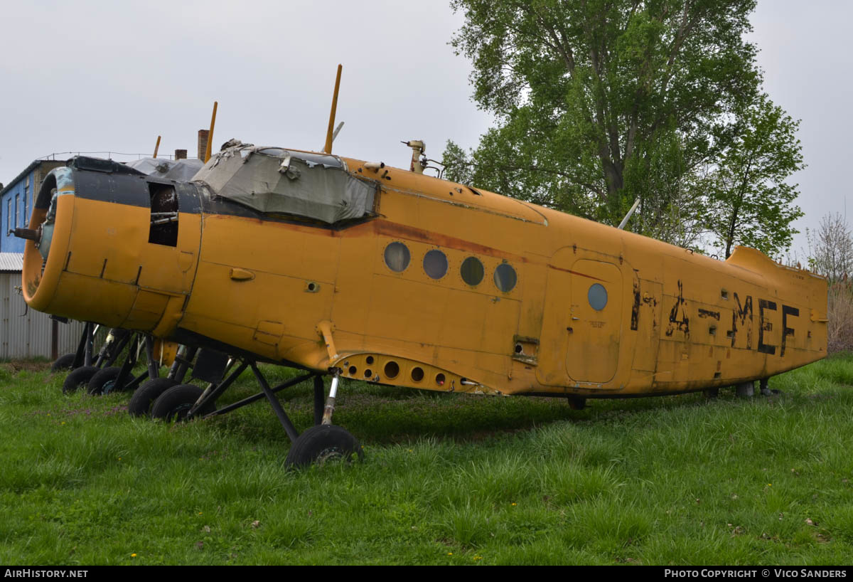 Aircraft Photo of HA-MEF | Antonov An-2R | AirHistory.net #639154