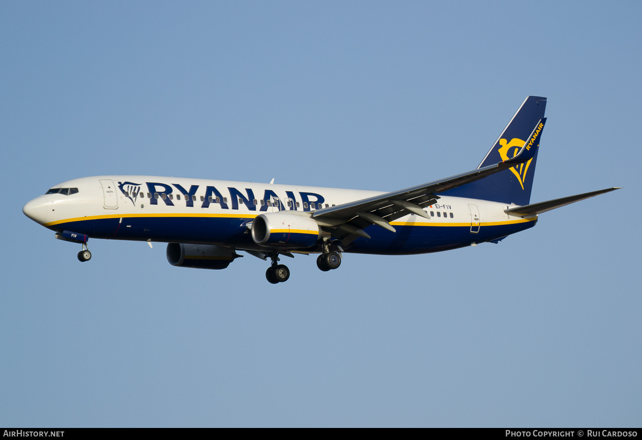 Aircraft Photo of EI-FIV | Boeing 737-8AS | Ryanair | AirHistory.net #639156
