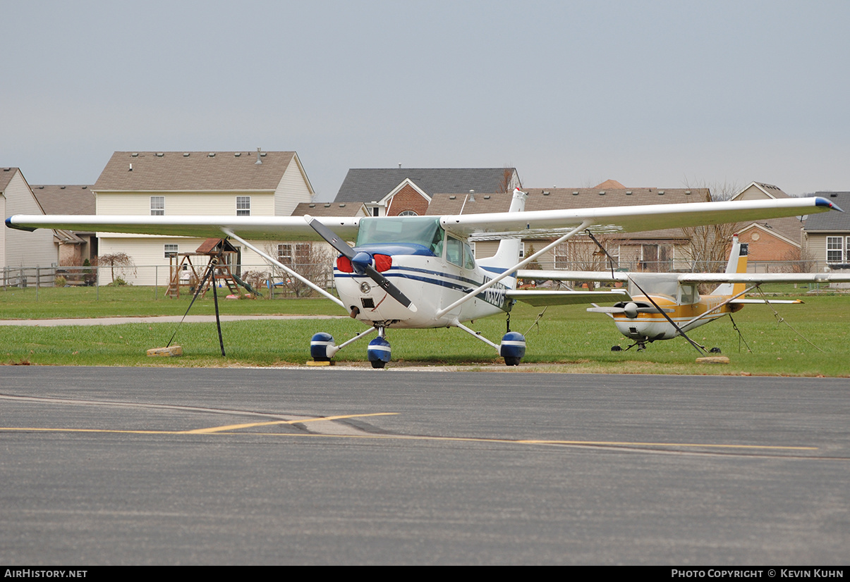 Aircraft Photo of N3327G | Cessna 172M Skyhawk II | AirHistory.net #639176