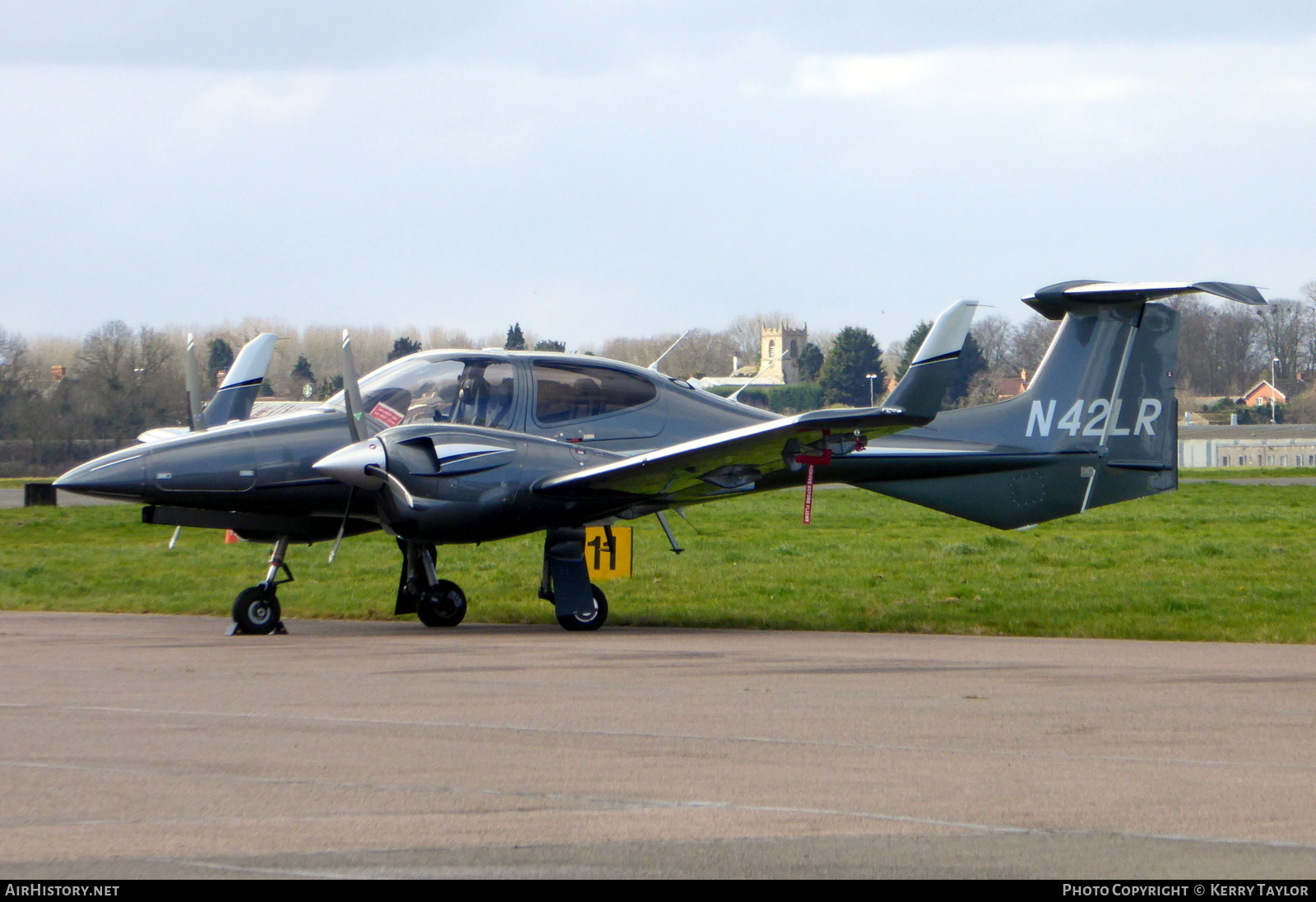 Aircraft Photo of N42LR | Diamond DA42 NG Twin Star | AirHistory.net #639236