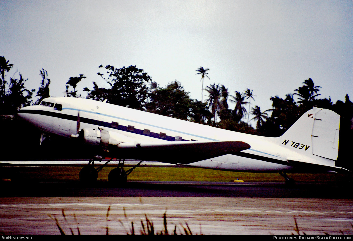 Aircraft Photo of N783V | Douglas DC-3(CF) | AirHistory.net #639255