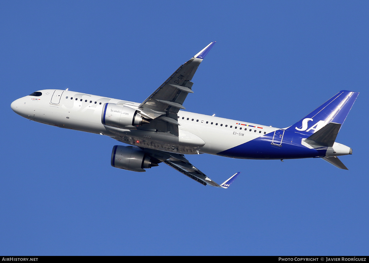 Aircraft Photo of EI-SIW | Airbus A320-251N | Scandinavian Airlines - SAS | AirHistory.net #639297