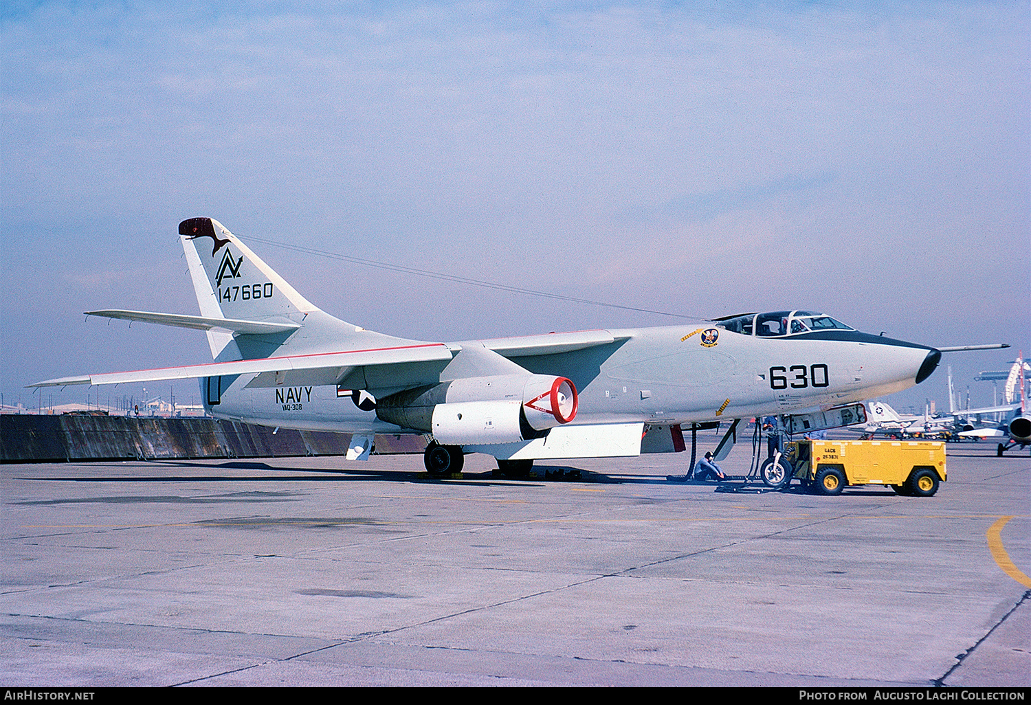 Aircraft Photo of 147660 | Douglas EKA-3B Skywarrior | USA - Navy | AirHistory.net #639303
