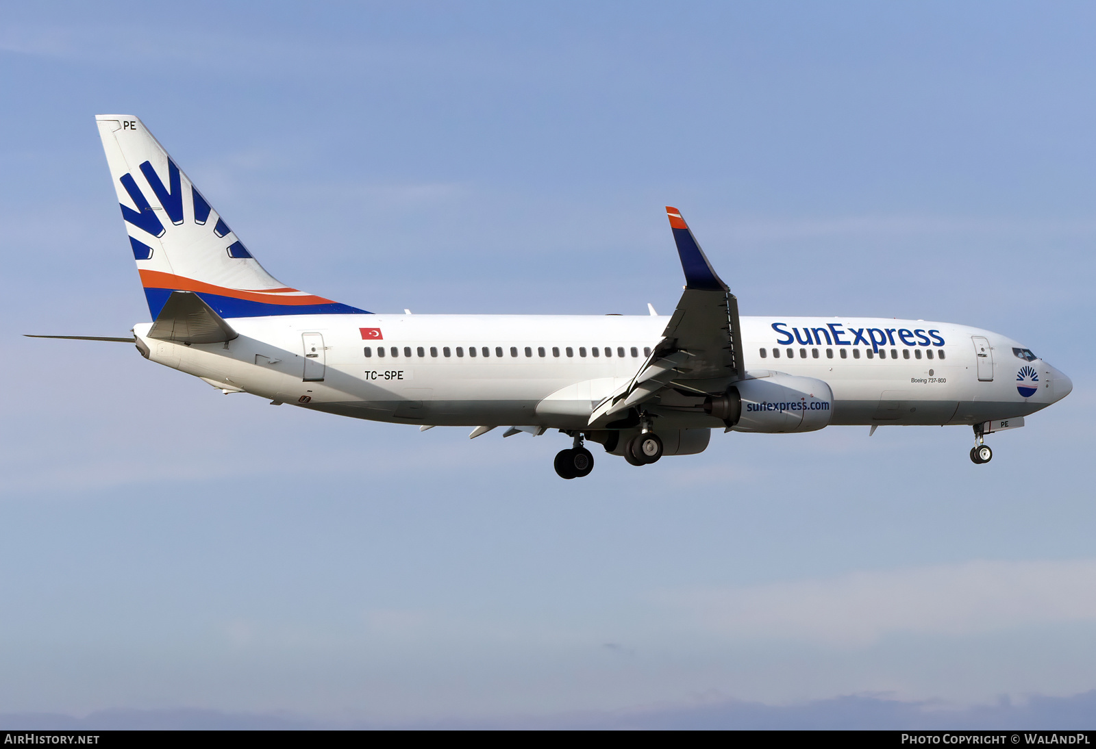 Aircraft Photo of TC-SPE | Boeing 737-8HC | SunExpress | AirHistory.net #639315