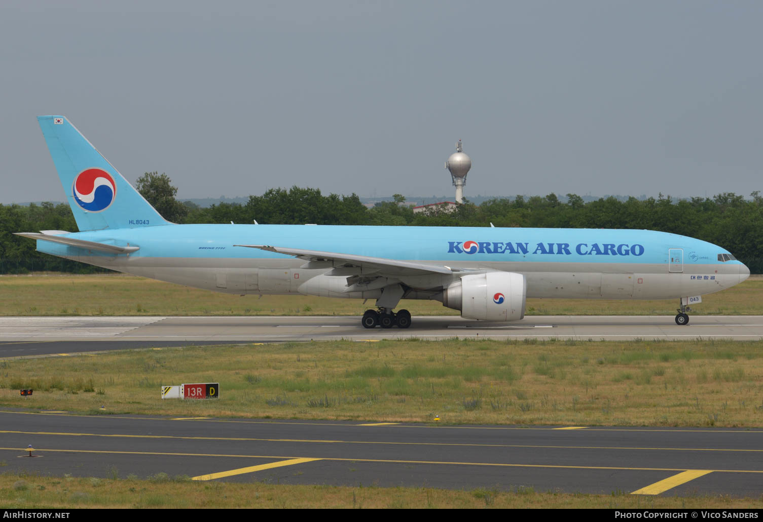 Aircraft Photo of HL8043 | Boeing 777-F | Korean Air Cargo | AirHistory.net #639357