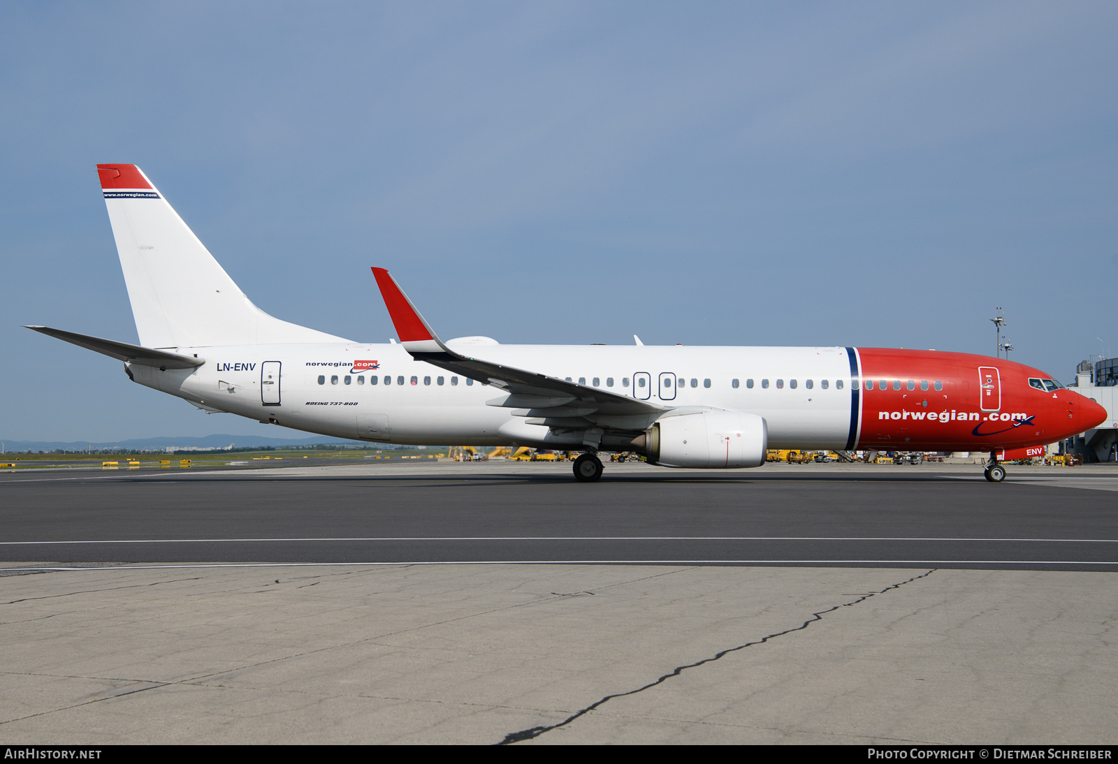 Aircraft Photo of LN-ENV | Boeing 737-8JP | Norwegian | AirHistory.net #639443