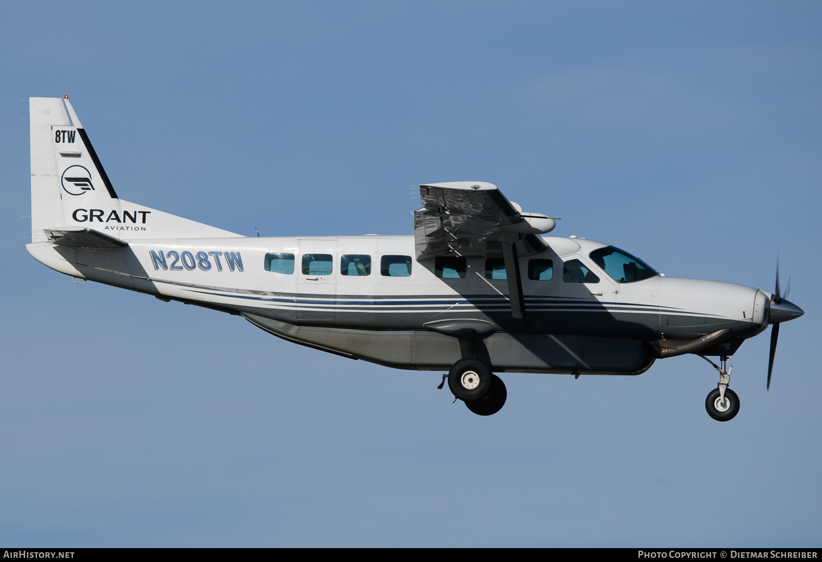 Aircraft Photo of N208TW | Cessna 208B Grand Caravan | Grant Aviation | AirHistory.net #639471