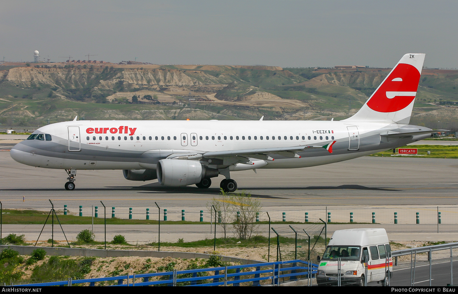 Aircraft Photo of I-EEZK | Airbus A320-214 | Eurofly | AirHistory.net #639574