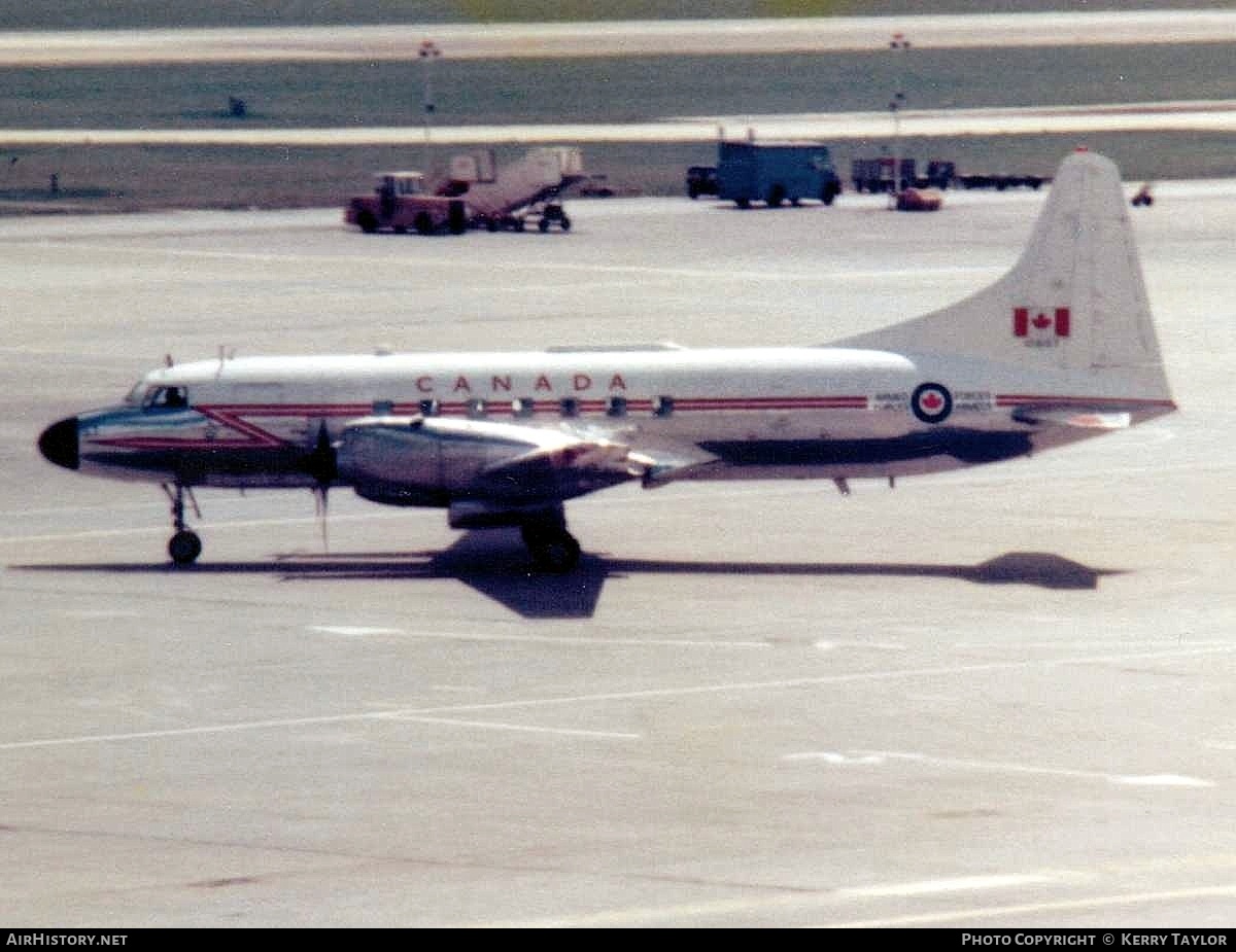 Aircraft Photo of 109157 | Canadair CC-109 Cosmopolitan | Canada - Air Force | AirHistory.net #639594