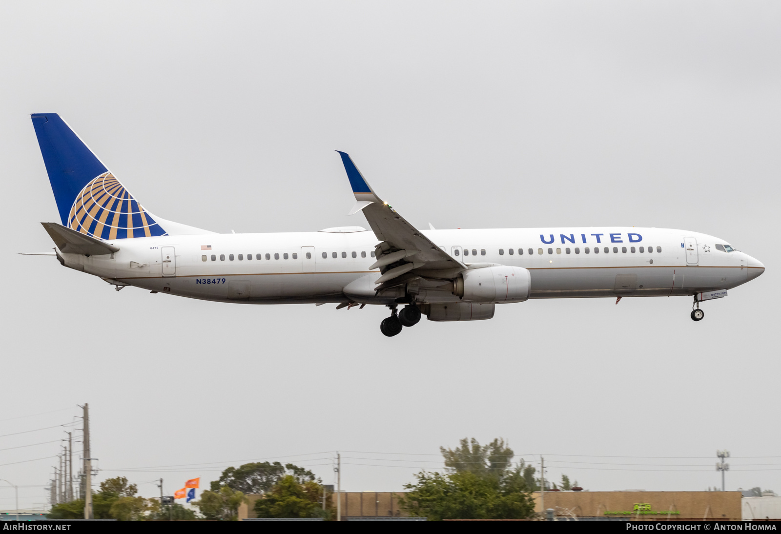Aircraft Photo of N38479 | Boeing 737-900/ER | United Airlines | AirHistory.net #639619