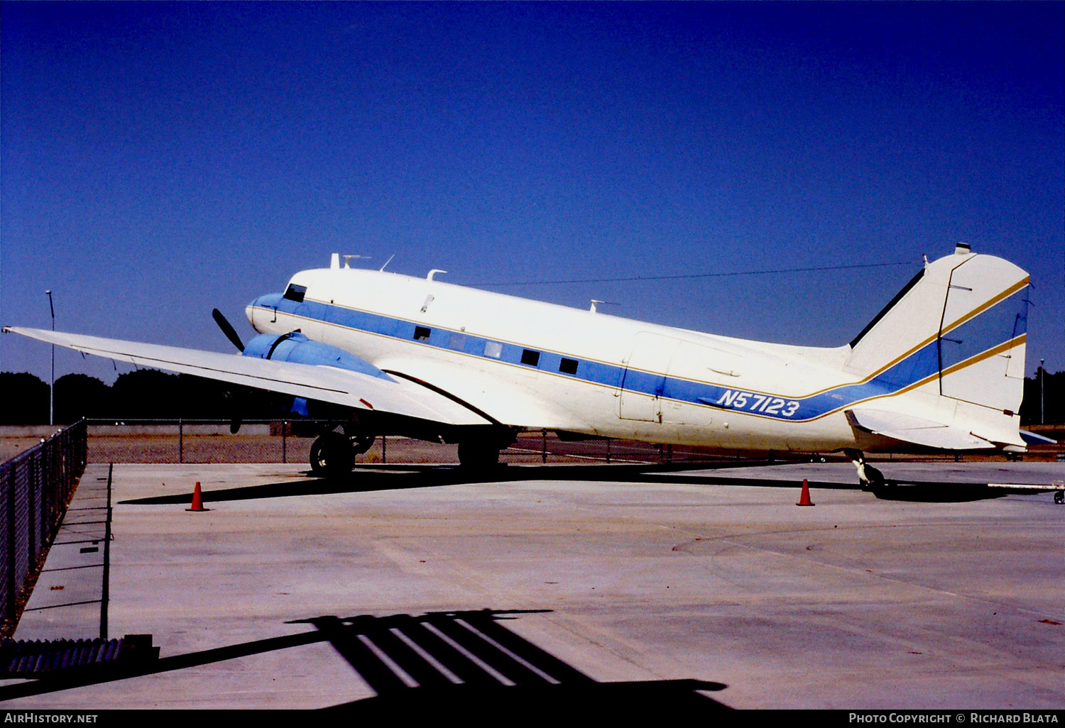 Aircraft Photo of N57123 | Douglas C-47J Skytrain | AirHistory.net #639660