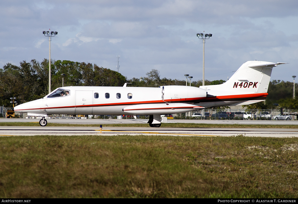 Aircraft Photo of N40PK | Gates Learjet 35A | AirHistory.net #639701