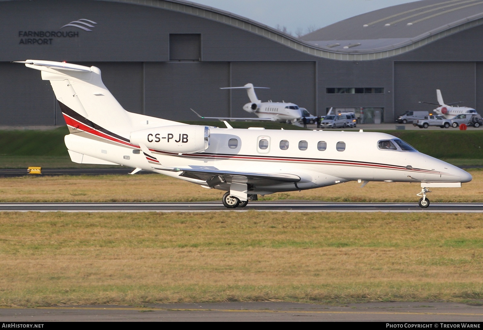 Aircraft Photo of CS-PJB | Embraer EMB-505 Phenom 300 | AirHistory.net #639716