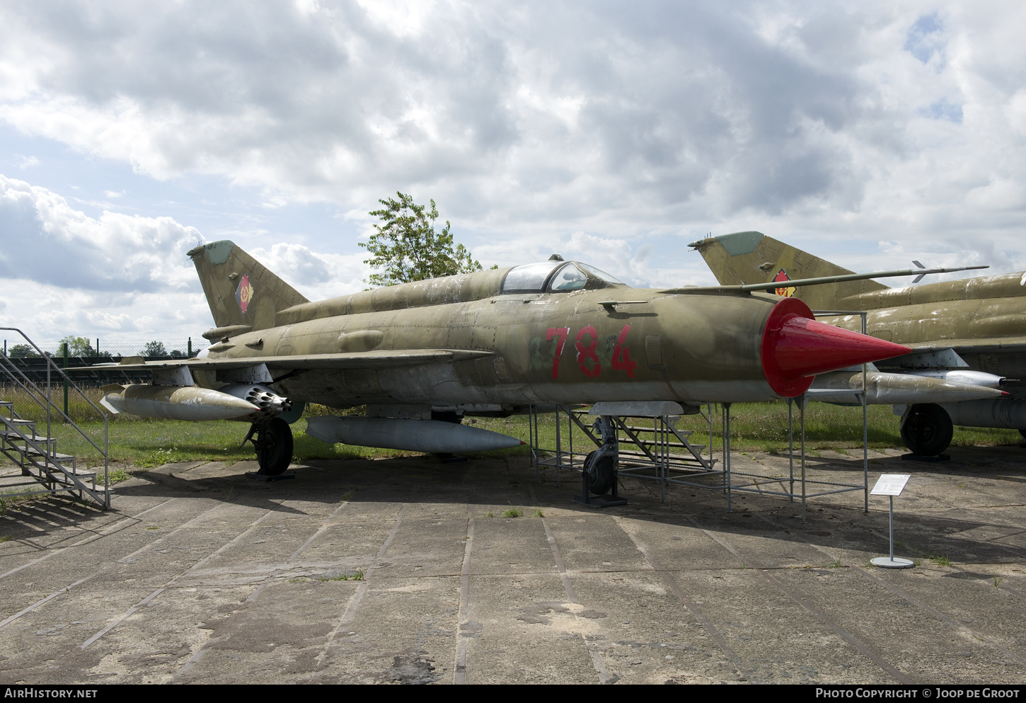 Aircraft Photo of 784 | Mikoyan-Gurevich MiG-21MF | East Germany - Air Force | AirHistory.net #639746