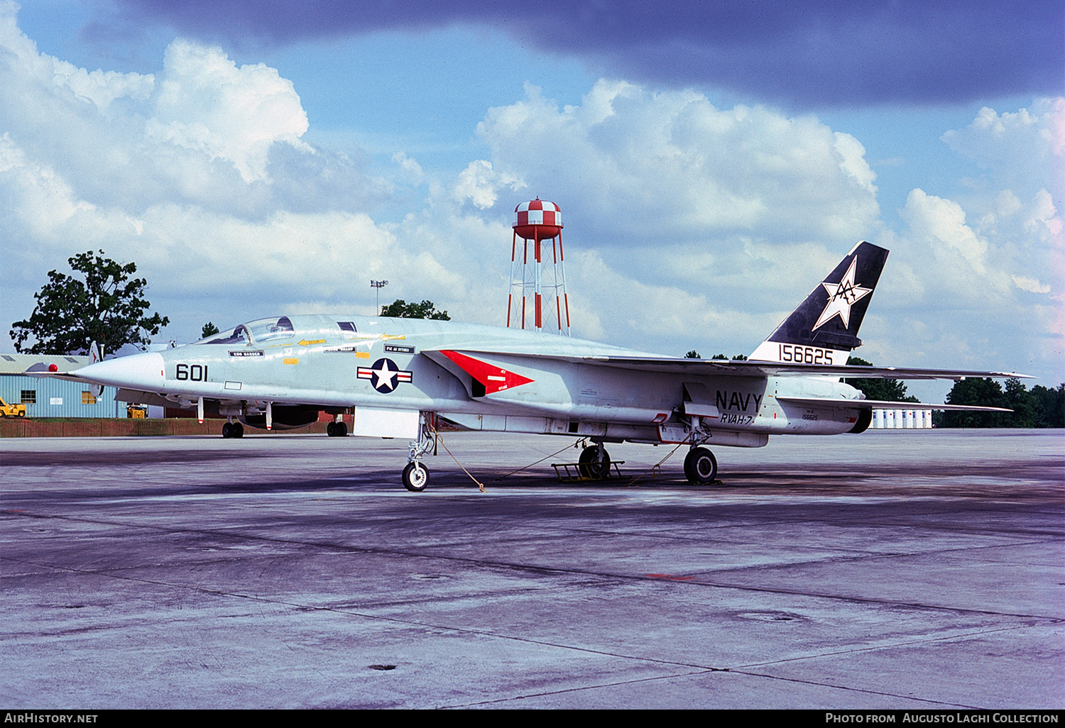 Aircraft Photo of 156625 | North American RA-5C Vigilante | USA - Navy | AirHistory.net #639775