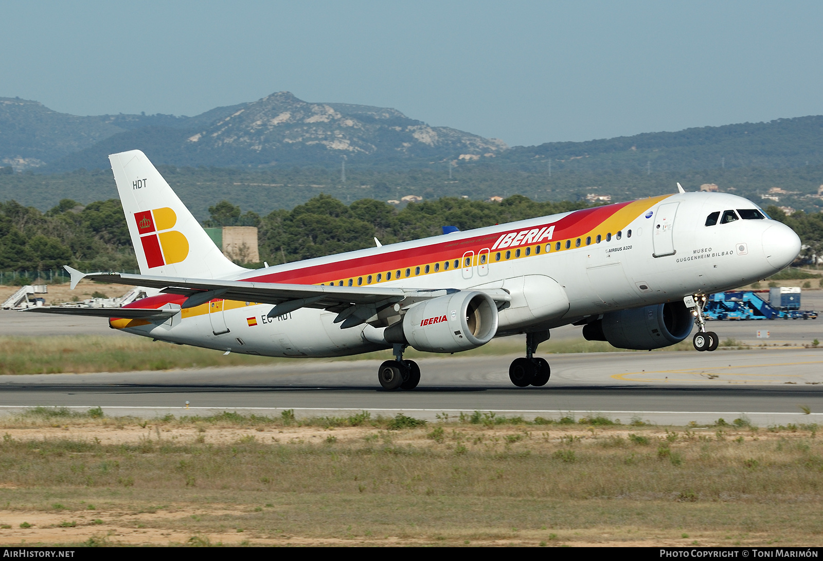 Aircraft Photo of EC-HDT | Airbus A320-214 | Iberia | AirHistory.net #639783
