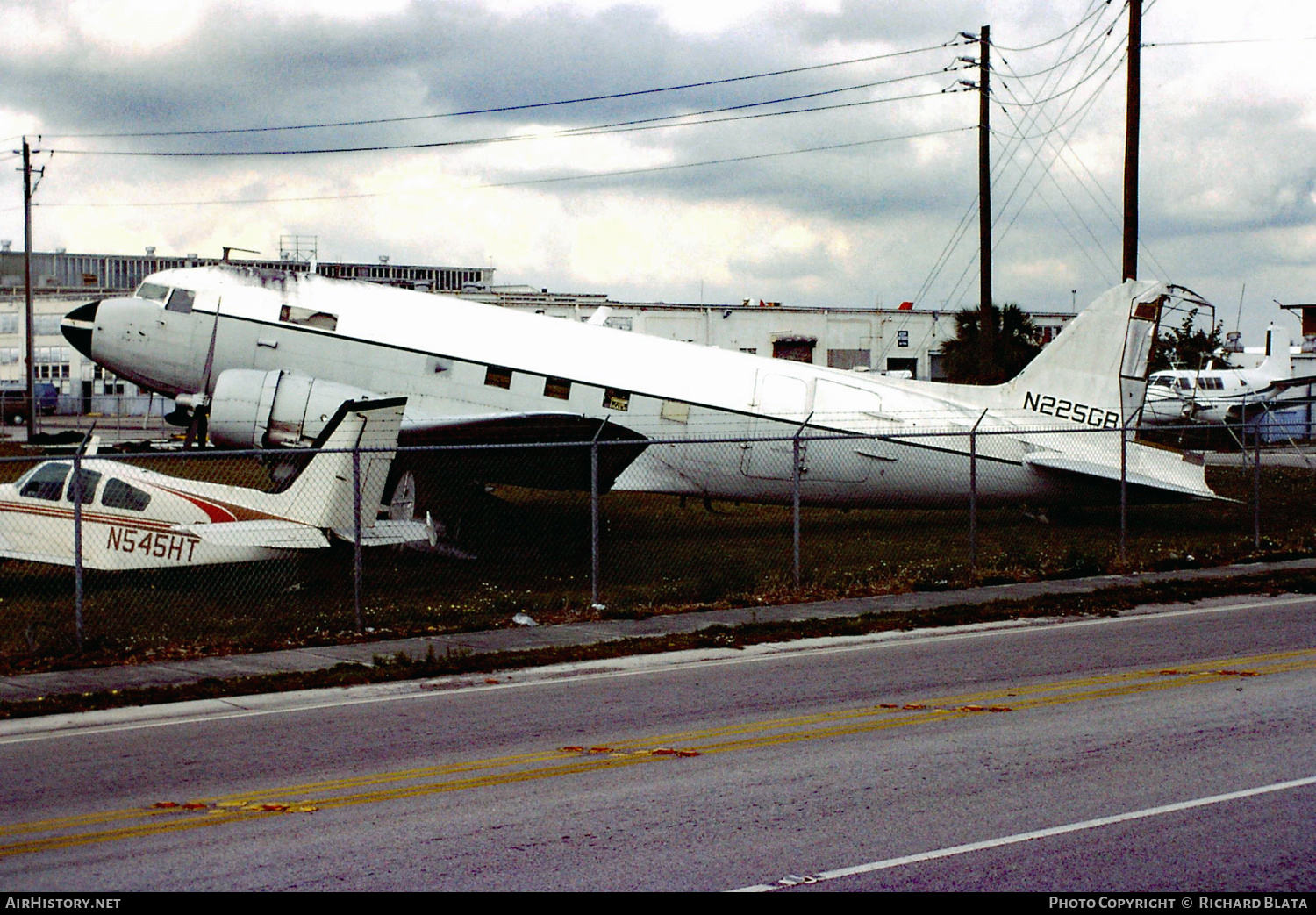 Aircraft Photo of N225GB | Douglas R4D-7 Skytrain | AirHistory.net #639795