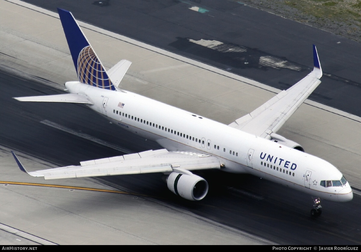 Aircraft Photo of N597UA | Boeing 757-222 | United Airlines | AirHistory.net #639899