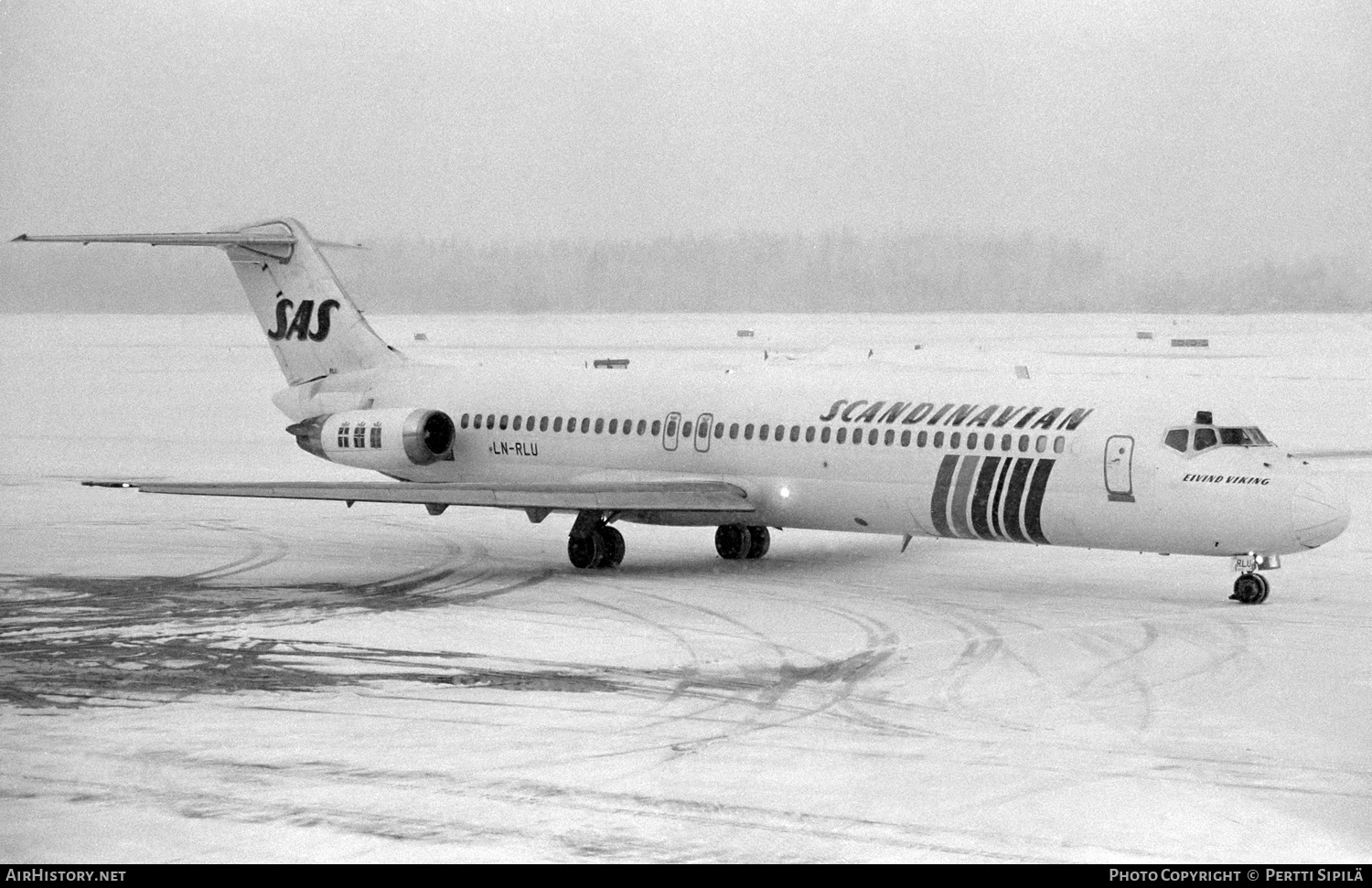 Aircraft Photo of LN-RLU | McDonnell Douglas DC-9-41 | Scandinavian Airlines - SAS | AirHistory.net #640012