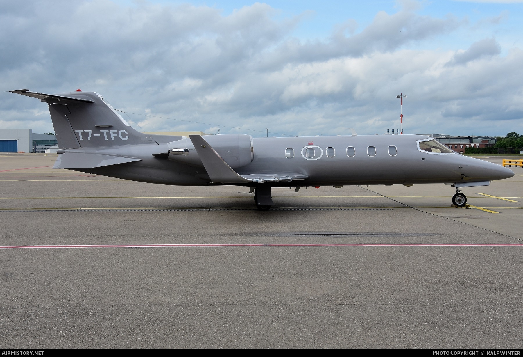 Aircraft Photo of T7-TFC | Learjet 31A | AirHistory.net #640029