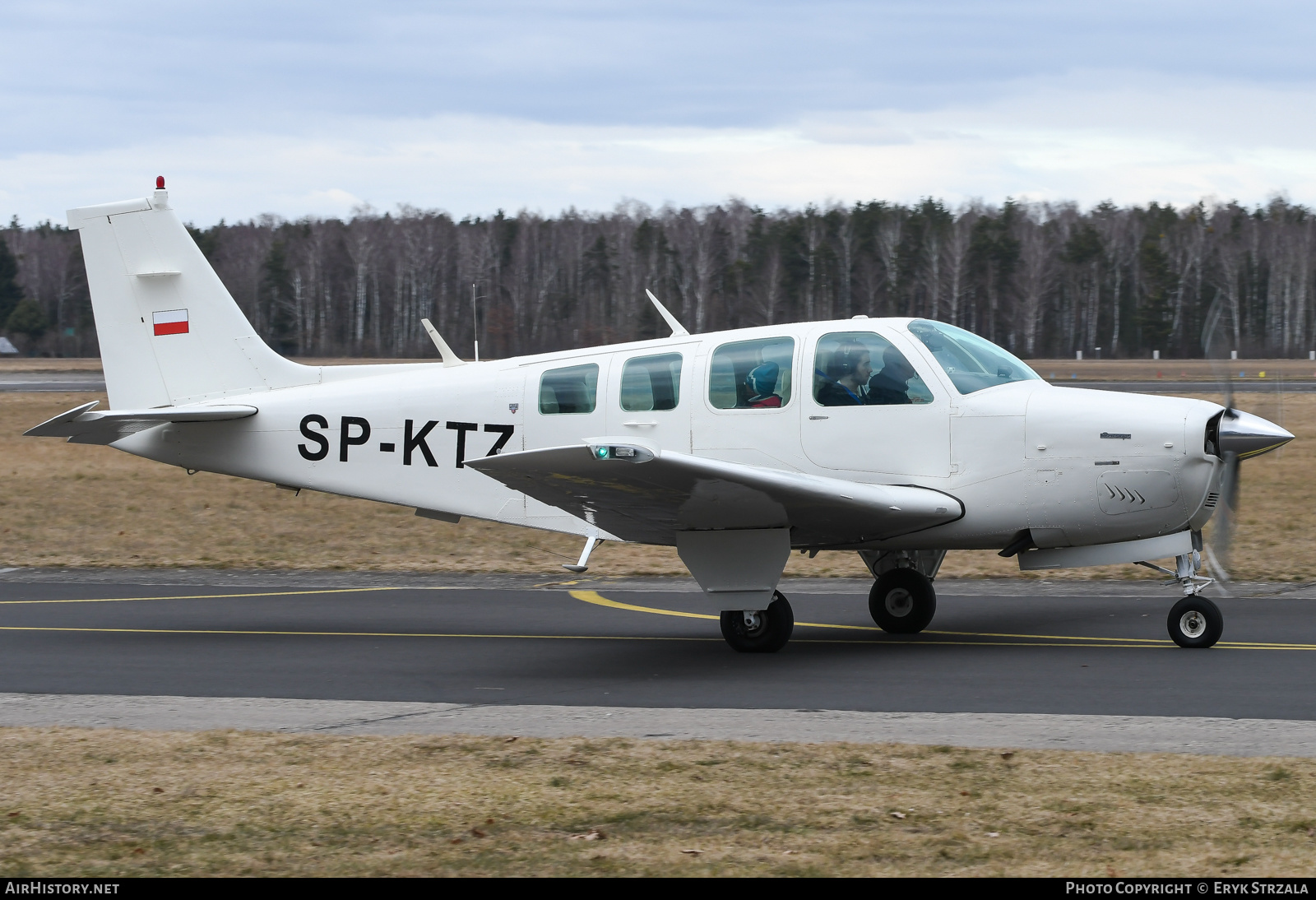 Aircraft Photo of SP-KTZ | Beech A36 Bonanza | AirHistory.net #640031