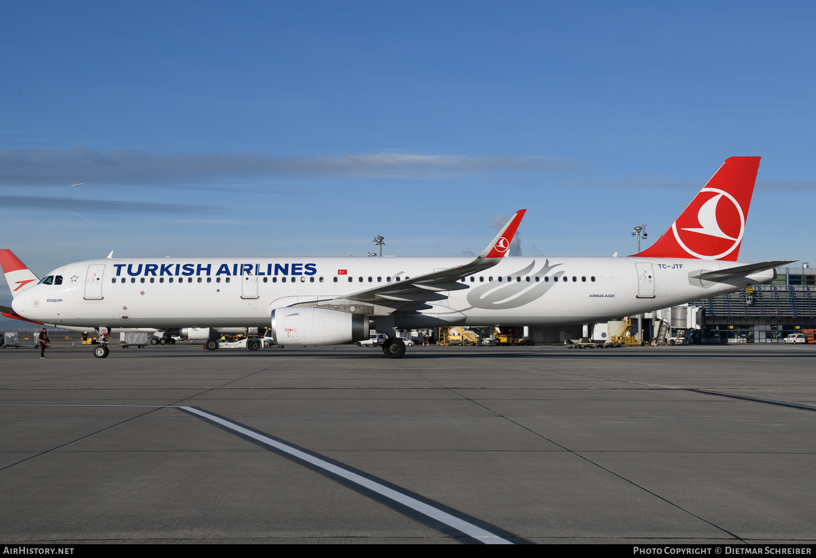 Aircraft Photo of TC-JTF | Airbus A321-231 | Turkish Airlines | AirHistory.net #640052