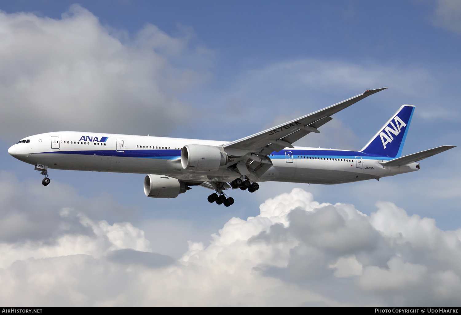 Aircraft Photo of JA784A | Boeing 777-381/ER | All Nippon Airways - ANA | AirHistory.net #640071