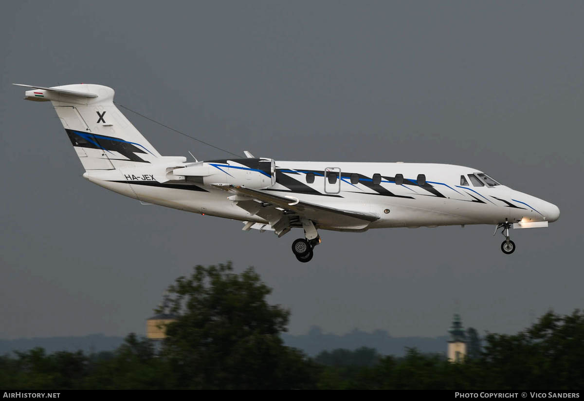 Aircraft Photo of HA-JEX | Cessna 650 Citation VI | AirHistory.net #640102