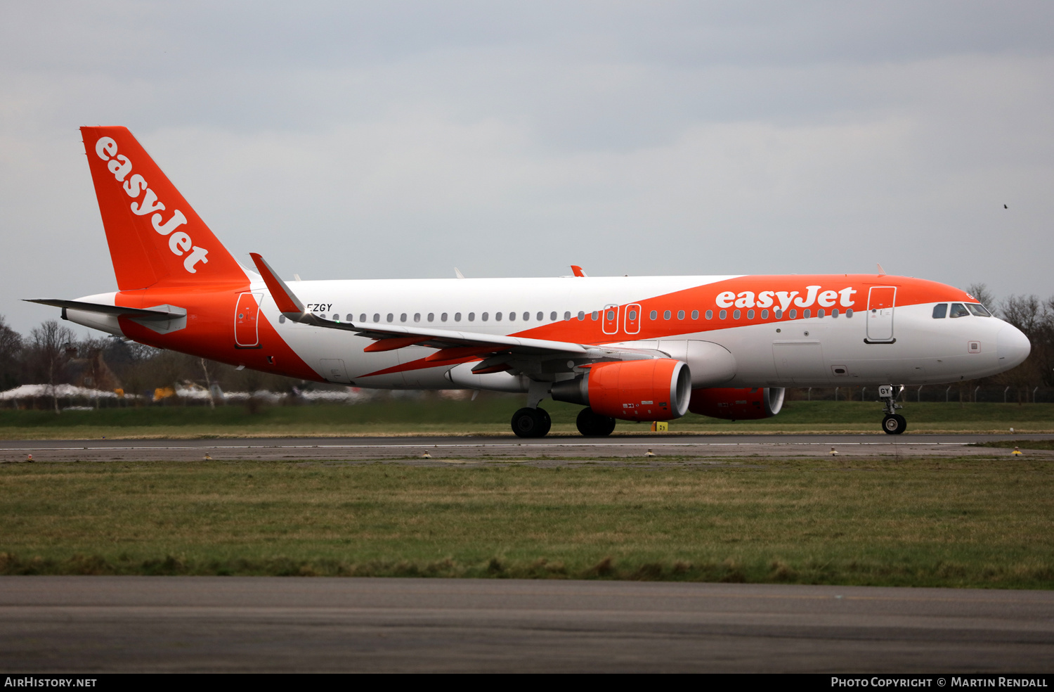 Aircraft Photo of G-EZGY | Airbus A320-214 | EasyJet | AirHistory.net #640142