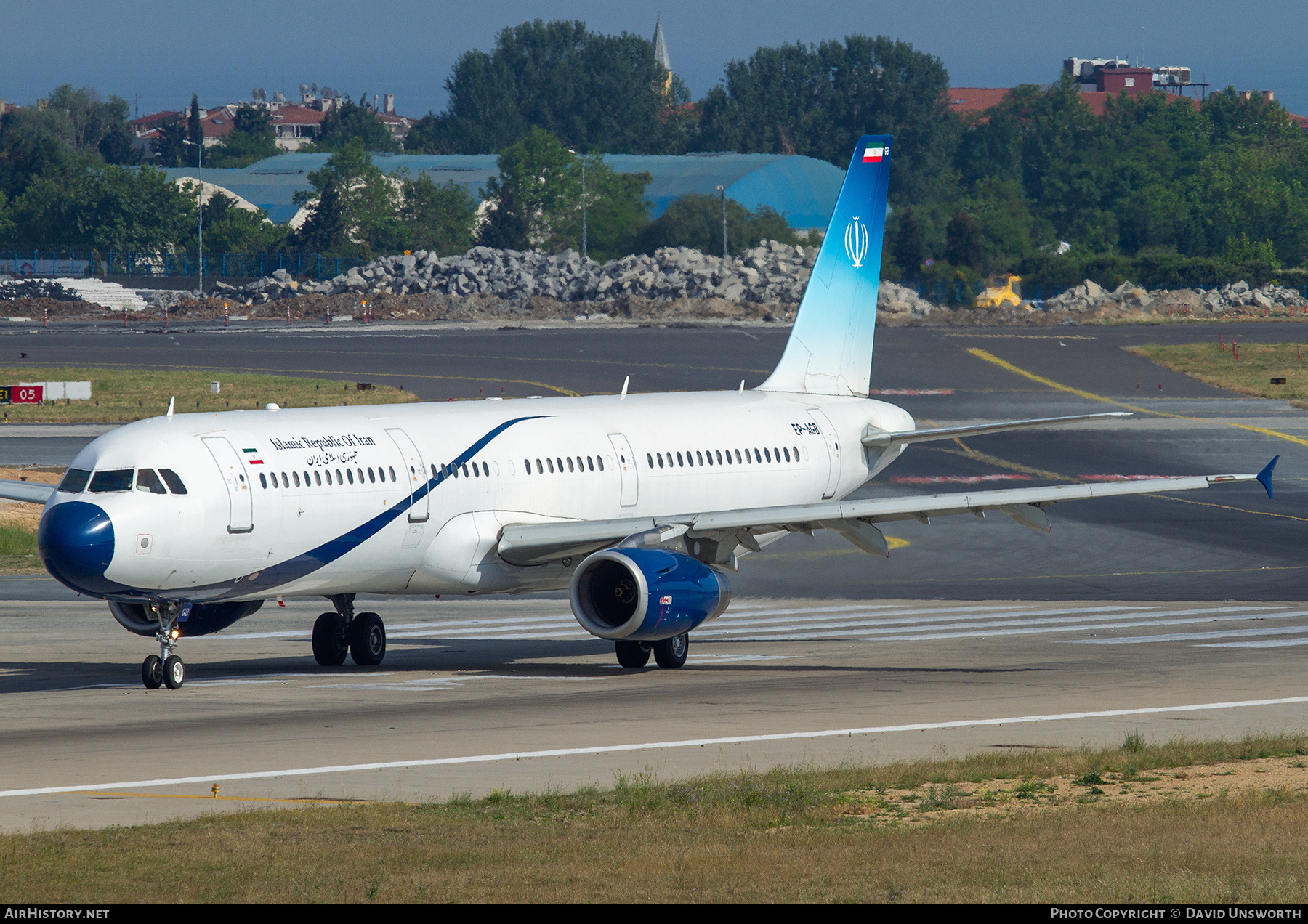 Aircraft Photo of EP-AGB | Airbus A321-231 | Islamic Republic of Iran | AirHistory.net #640170