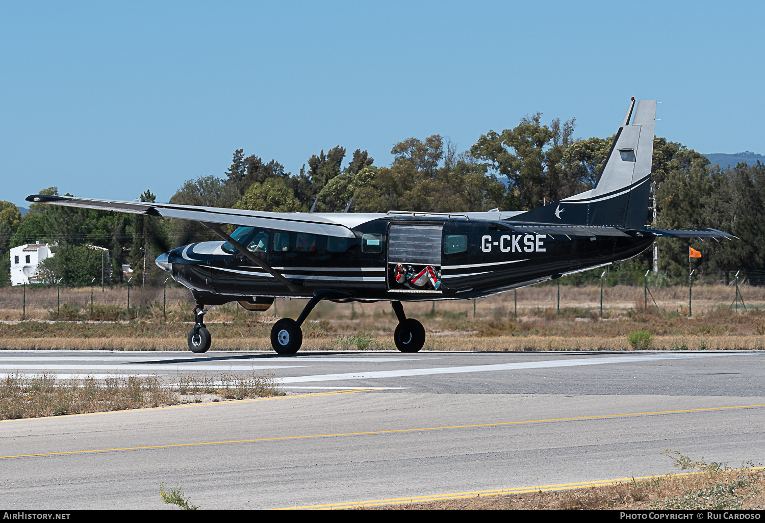 Aircraft Photo of G-CKSE | Cessna 208B Grand Caravan | AirHistory.net #640202
