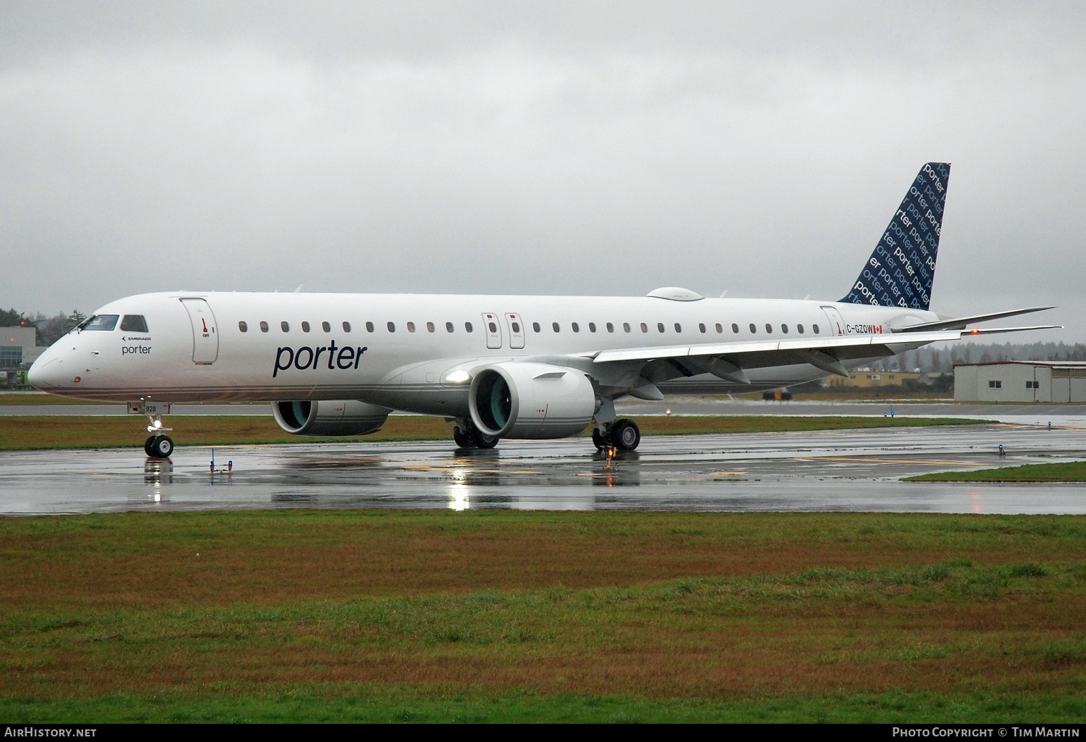 Aircraft Photo of C-GZQW | Embraer 195-E2 (ERJ-190-400) | Porter Airlines | AirHistory.net #640206