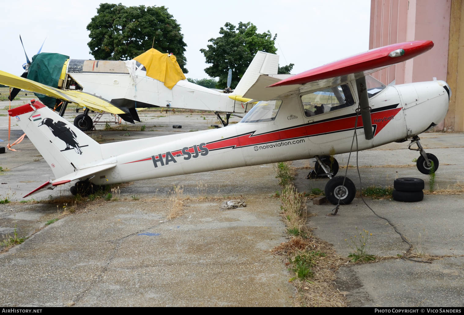 Aircraft Photo of HA-SJS | Cessna 150 | Noir Aviation | AirHistory.net #640246