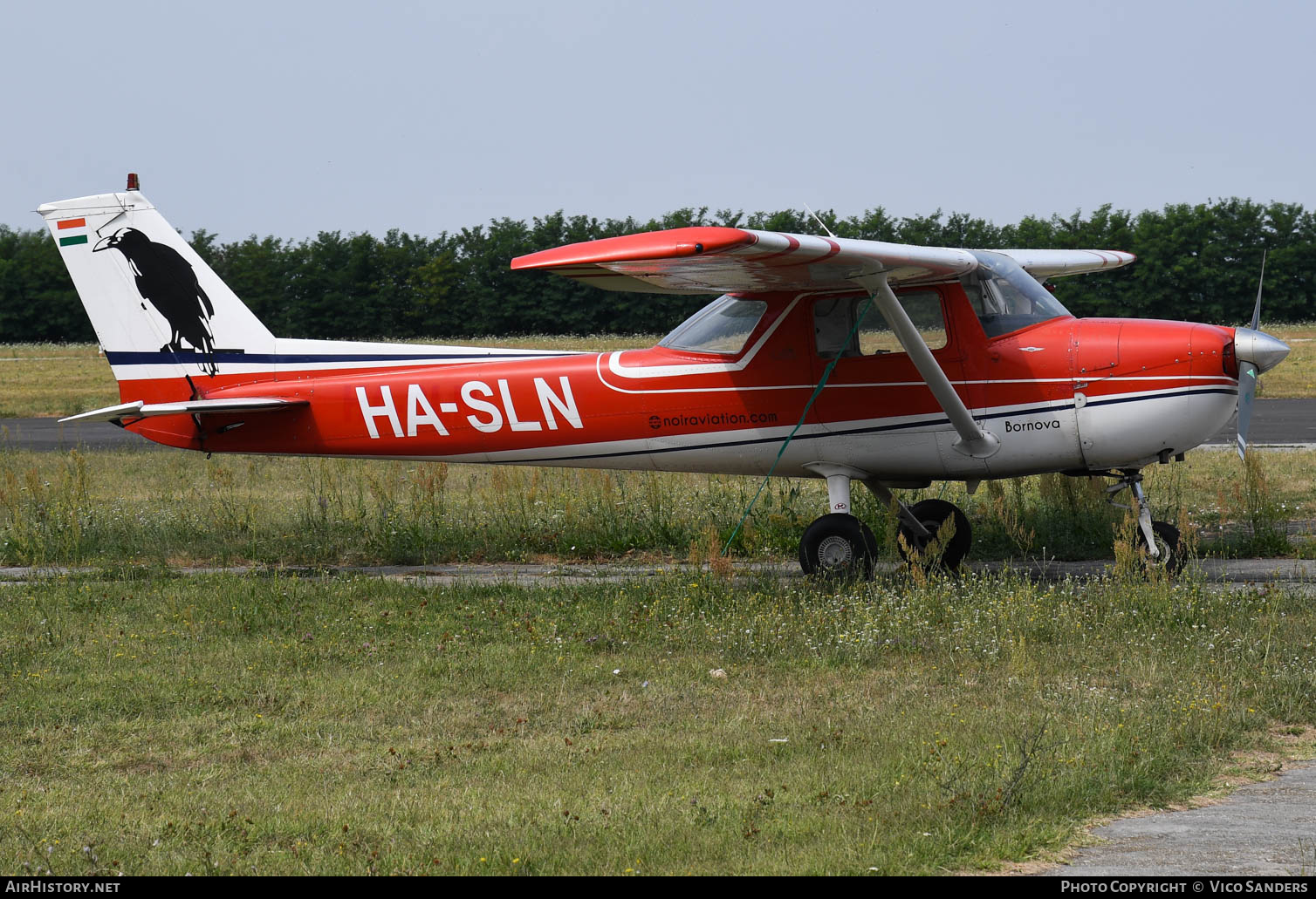 Aircraft Photo of HA-SLN | Reims F150L | Noir Aviation | AirHistory.net #640262