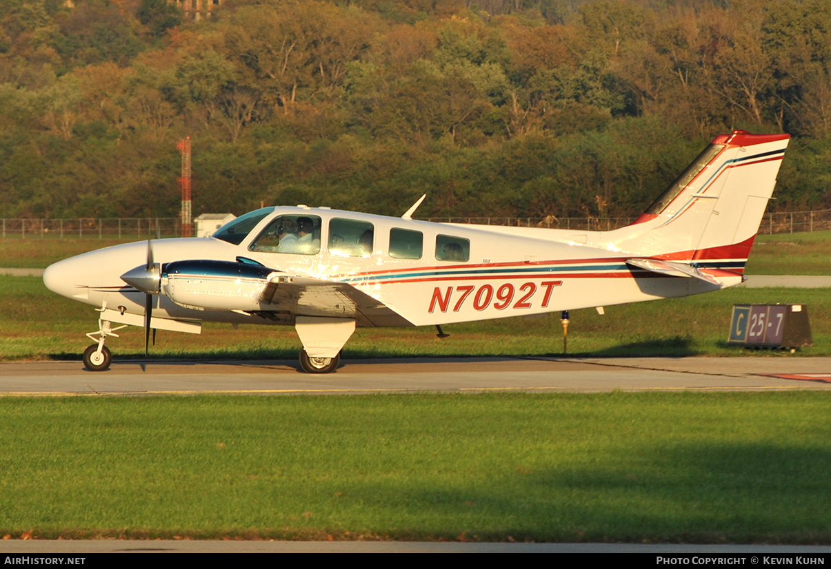 Aircraft Photo of N7092T | Beech 58 Baron | AirHistory.net #640288