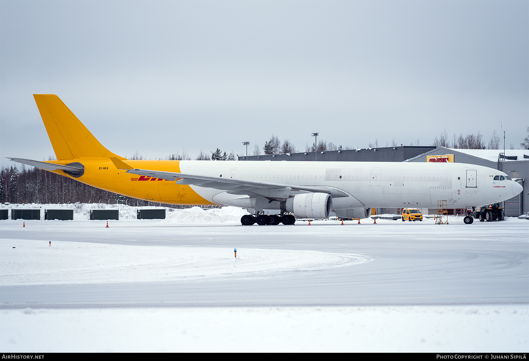 Aircraft Photo of EI-HEA | Airbus A330-322/F | DHL International | AirHistory.net #640381