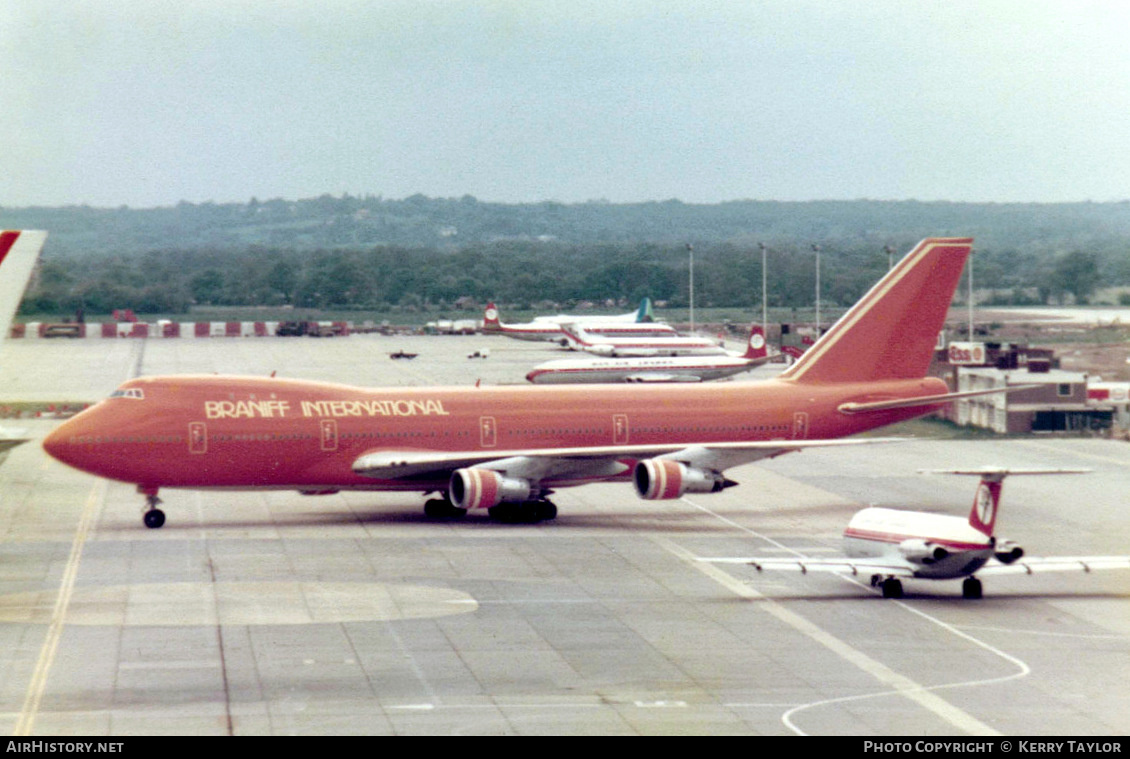 Aircraft Photo of N611BN | Boeing 747-230B | Braniff International Airways | AirHistory.net #640406