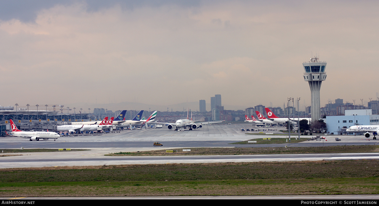 Airport photo of Istanbul - Atatürk (LTBA / ISL) in Turkey | AirHistory.net #640408