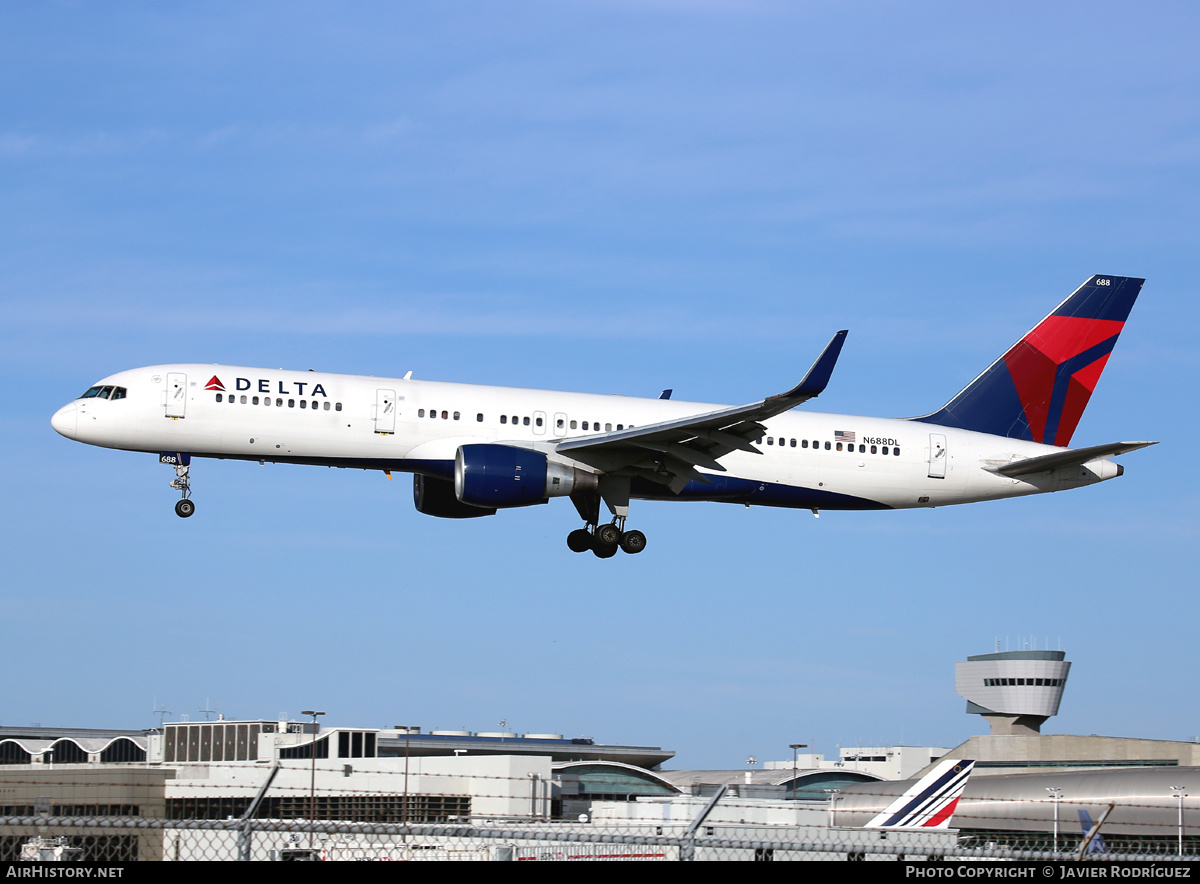 Aircraft Photo of N688DL | Boeing 757-232 | Delta Air Lines | AirHistory.net #640458