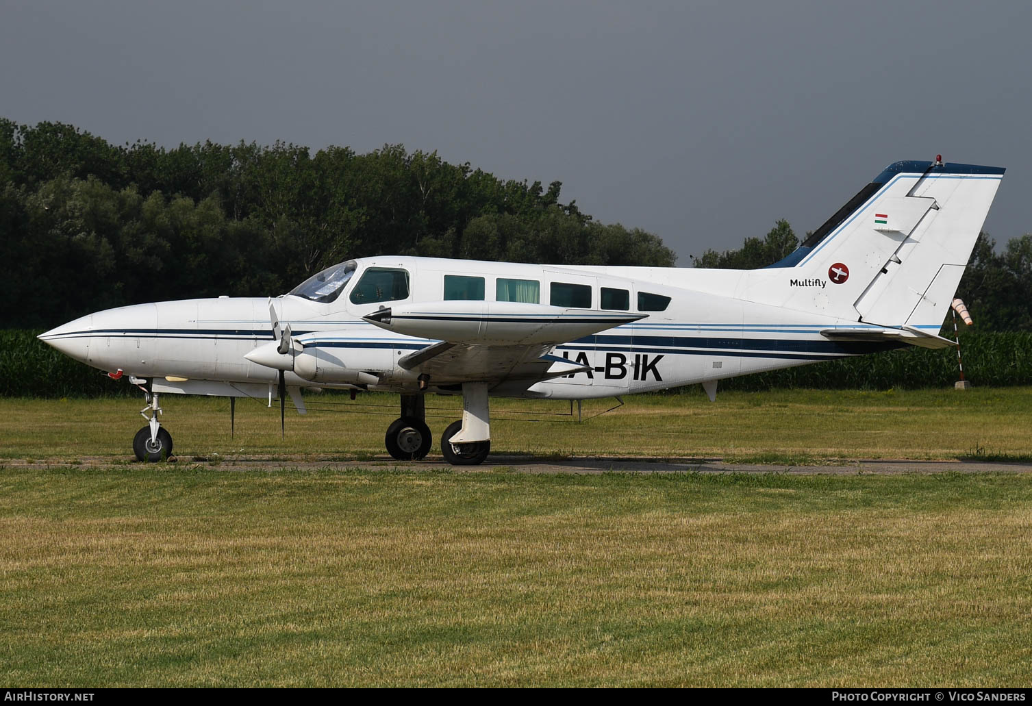 Aircraft Photo of HA-BIK | Cessna 402B Utililiner | Multifly | AirHistory.net #640472