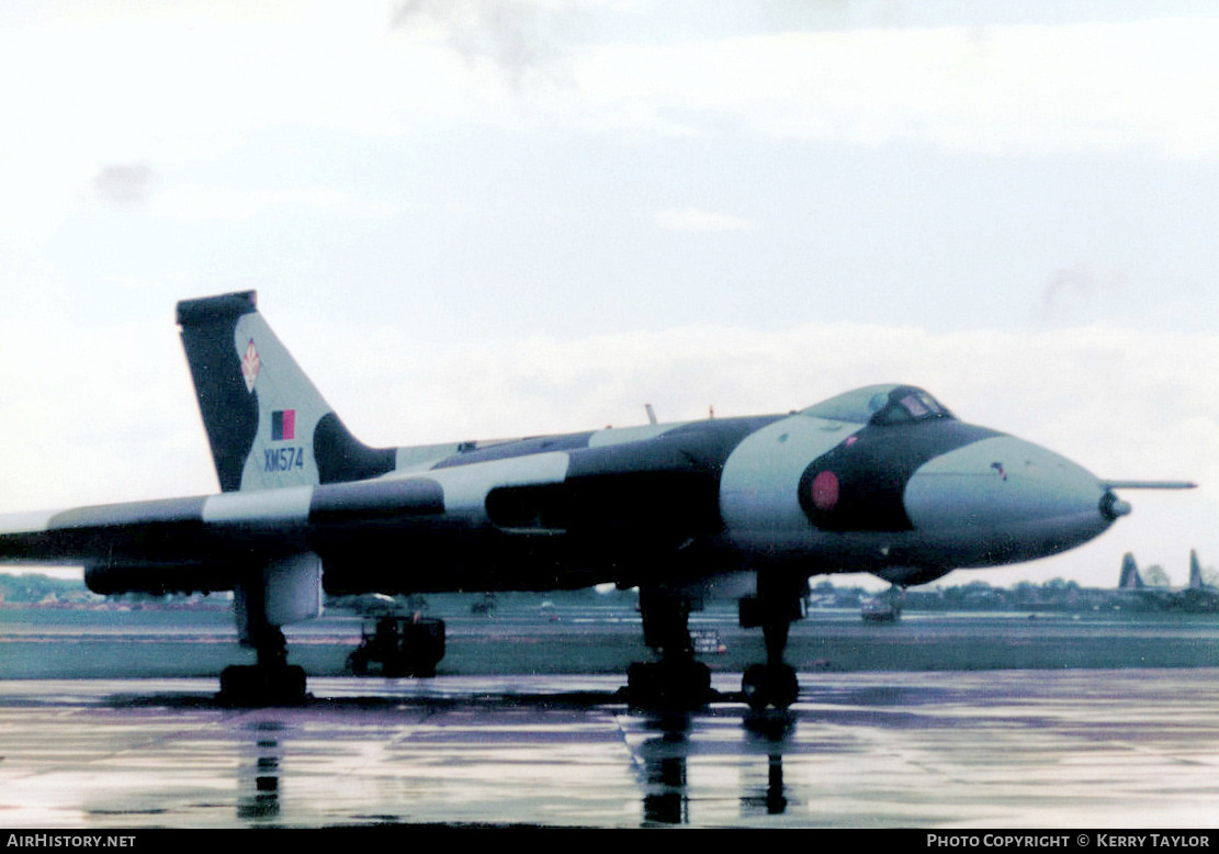 Aircraft Photo of XM574 | Avro 698 Vulcan B.2 | UK - Air Force | AirHistory.net #640519