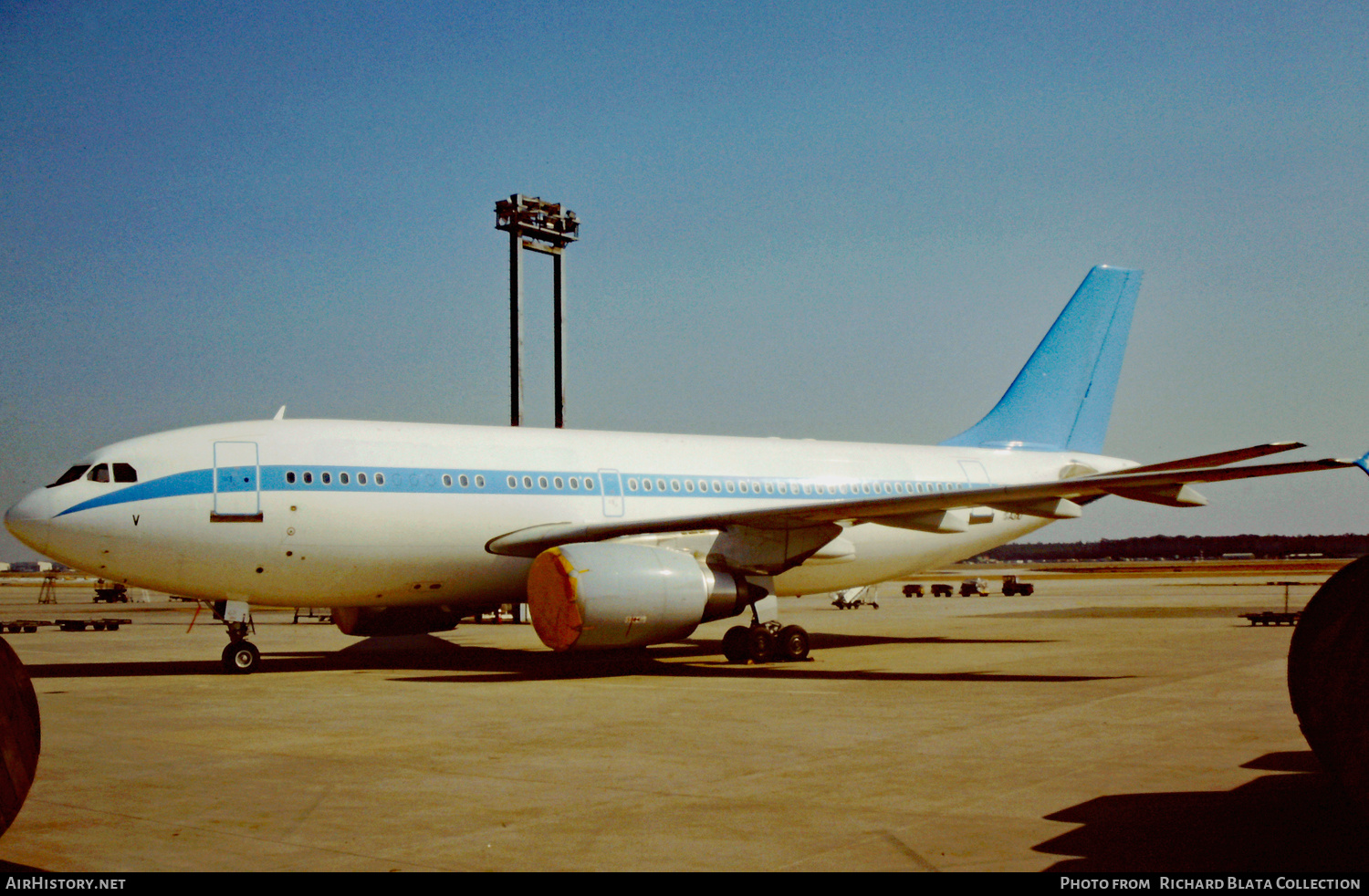 Aircraft Photo of F-ODSV | Airbus A310-304 | AirHistory.net #640525