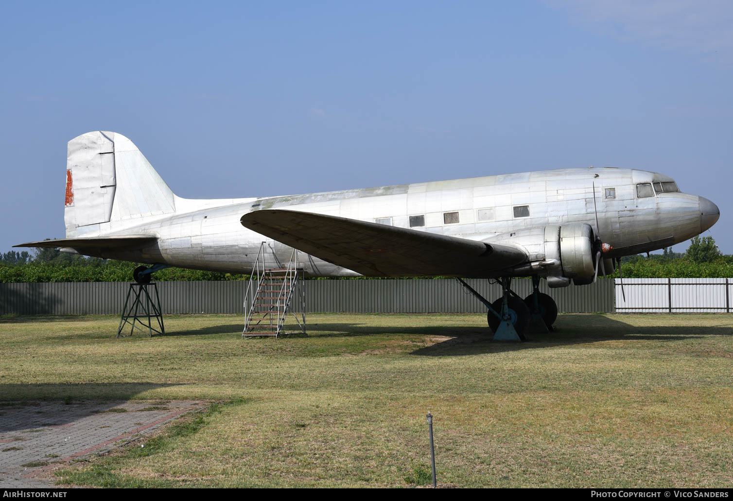 Aircraft Photo of 504 | Lisunov Li-2P | Hungary - Air Force | AirHistory.net #640590