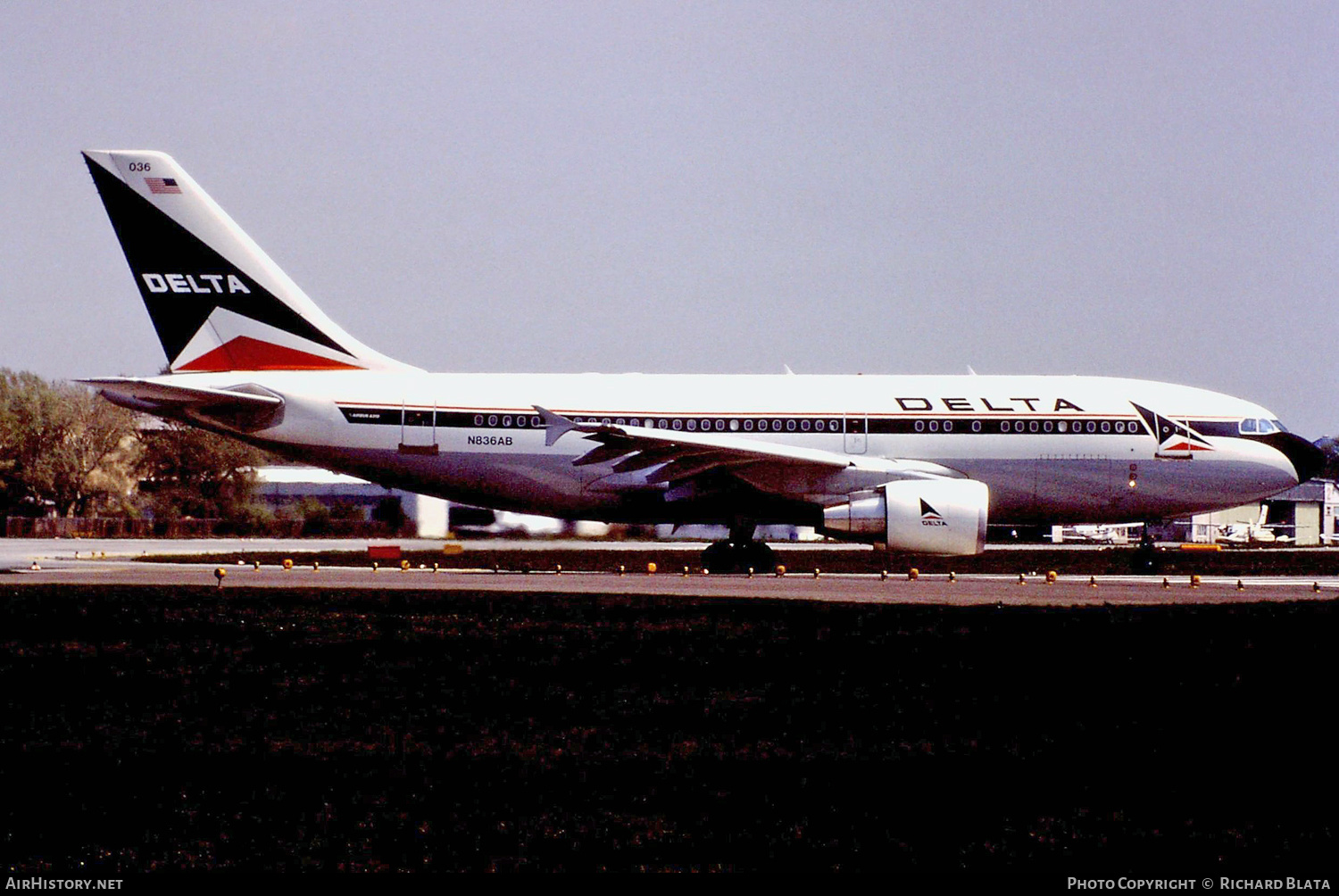 Aircraft Photo of N836AB | Airbus A310-324/ET | Delta Air Lines | AirHistory.net #640602