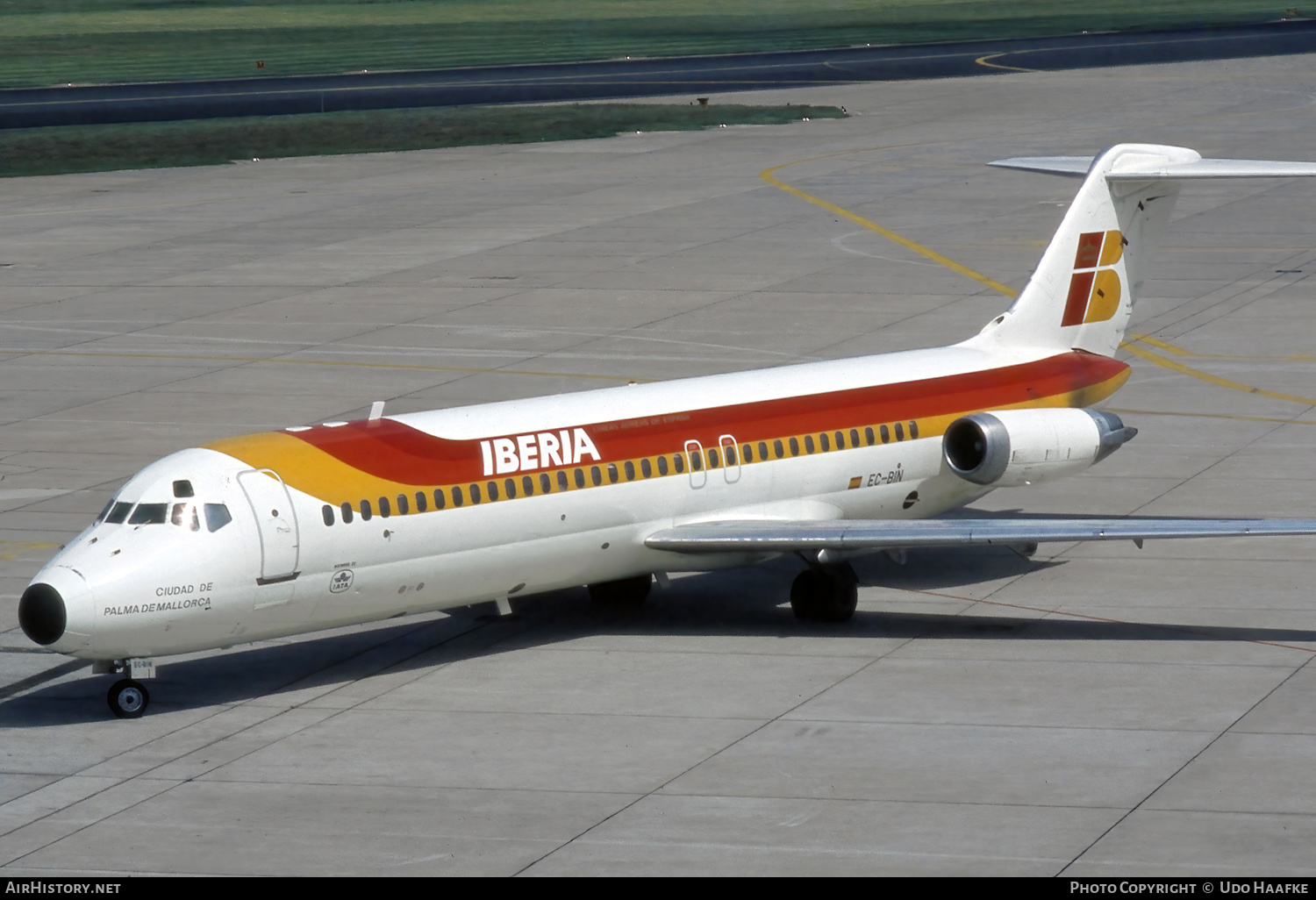 Aircraft Photo of EC-BIN | McDonnell Douglas DC-9-32 | Iberia | AirHistory.net #640625