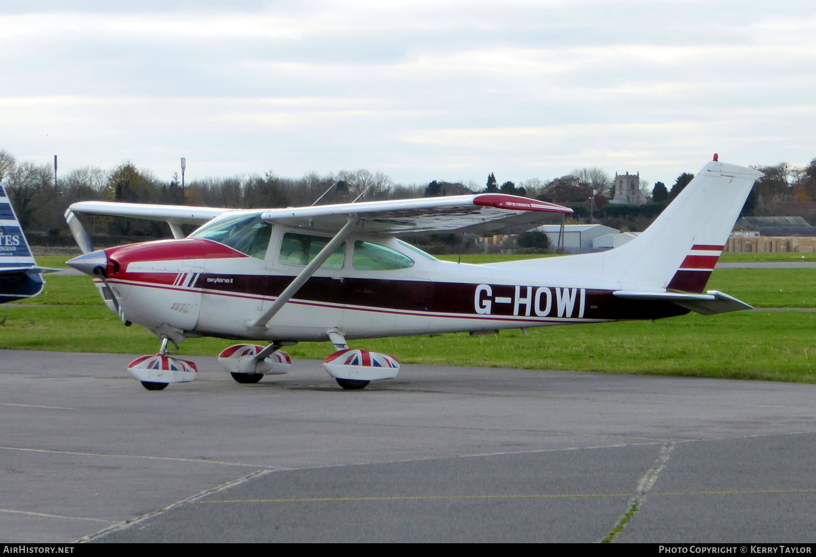 Aircraft Photo of G-HOWI | Reims F182Q Skylane | AirHistory.net #640628